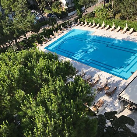 Hotel Greif Lignano Sabbiadoro Esterno foto