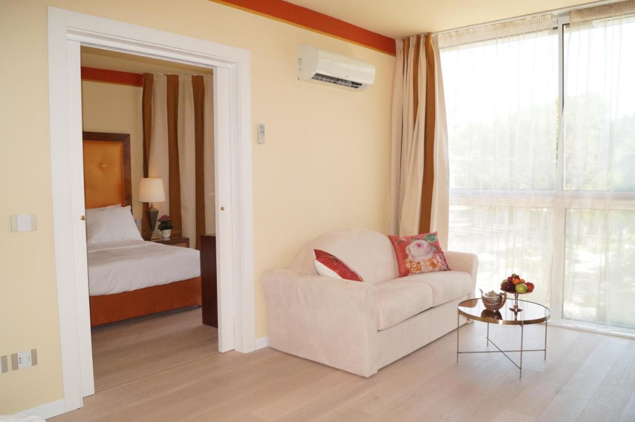Hotel Greif Lignano Sabbiadoro Esterno foto