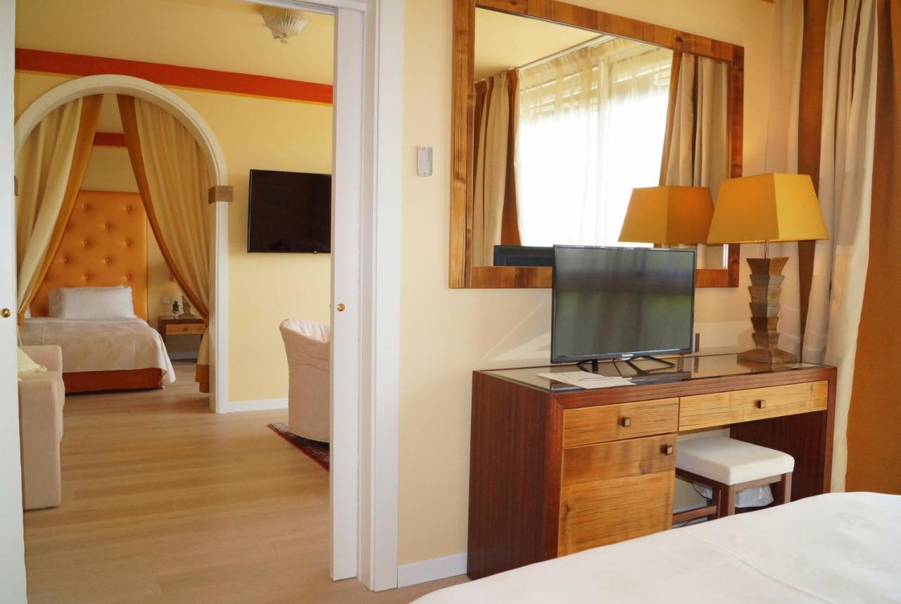 Hotel Greif Lignano Sabbiadoro Esterno foto