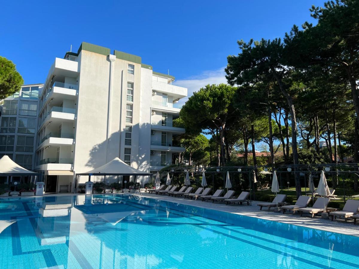 Hotel Greif Lignano Sabbiadoro Esterno foto